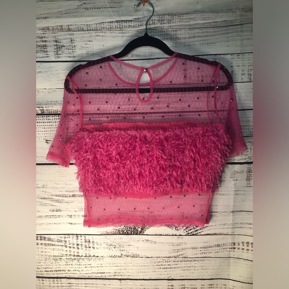 💓Pink Ruffled Crop Top size Large💓 - Picture 9 of 12